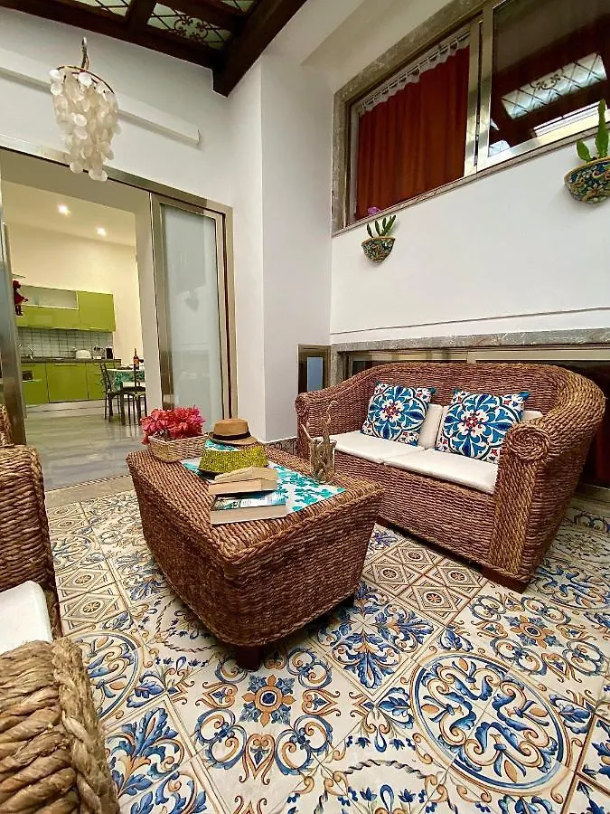 Alpha22 Apartment Giardini Naxos